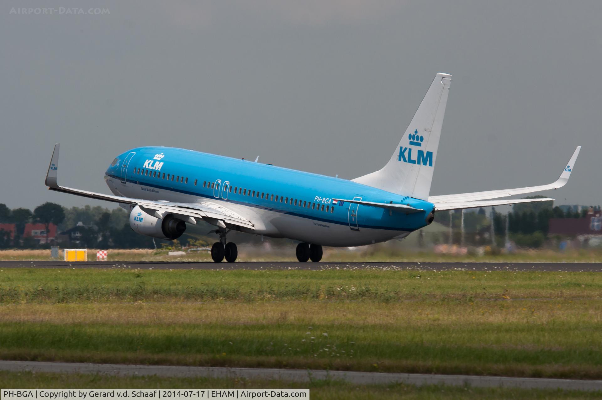 PH-BGA, 2008 Boeing 737-8K2 C/N 37593, Schiphol, July 2014