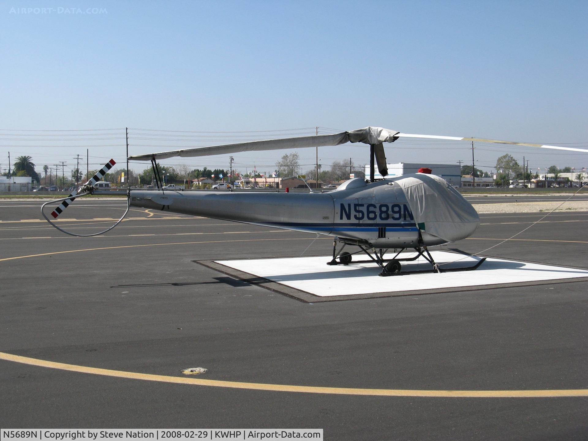 N5689N, 1979 Enstrom F-28C C/N 468-2, Locally-based 1979 Enstrom F-28C with cockpit cover @ Whiteman Airport (Pacoima, CA)