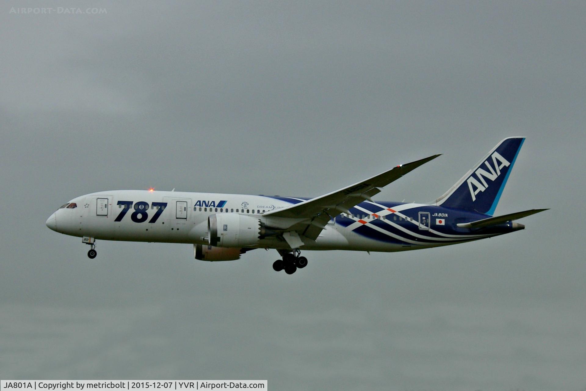JA801A, 2011 Boeing 787-8 Dreamliner C/N 34488, NH116 from Tokyo.
Note old ANA logo behind 