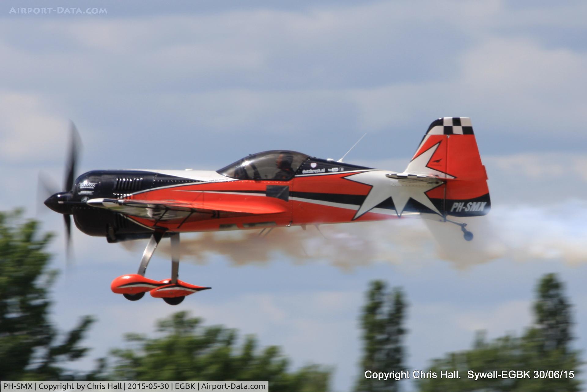 PH-SMX, 1990 Sukhoi Su-26MX C/N 5105, at Aeroexpo 2015