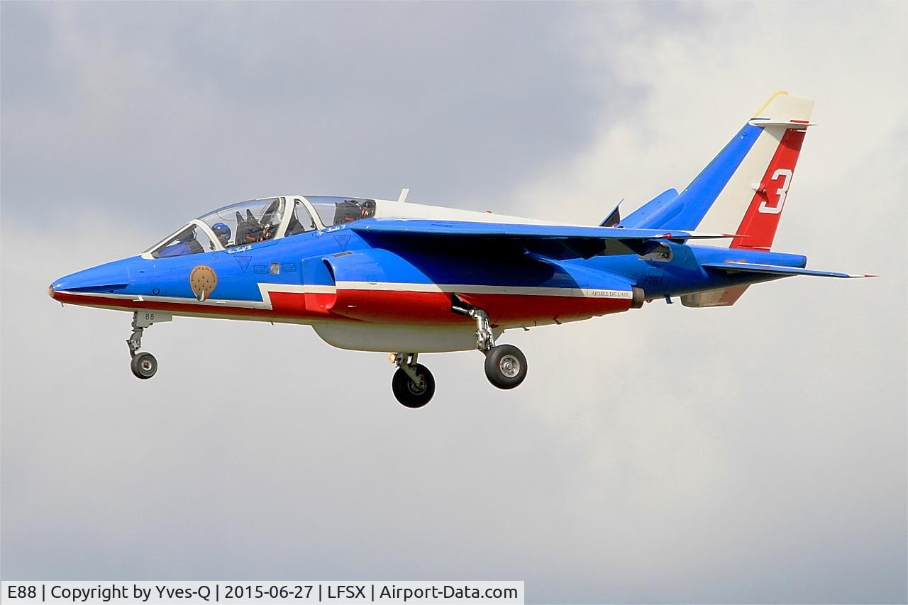 E88, Dassault-Dornier Alpha Jet E C/N E88, Dassault-Dornier Alpha Jet E (F-TELL), Athos 03 of Patrouille de France 2015, Short approach rwy 29, Luxeuil-St Sauveur Air Base 116 (LFSX) Open day 2015