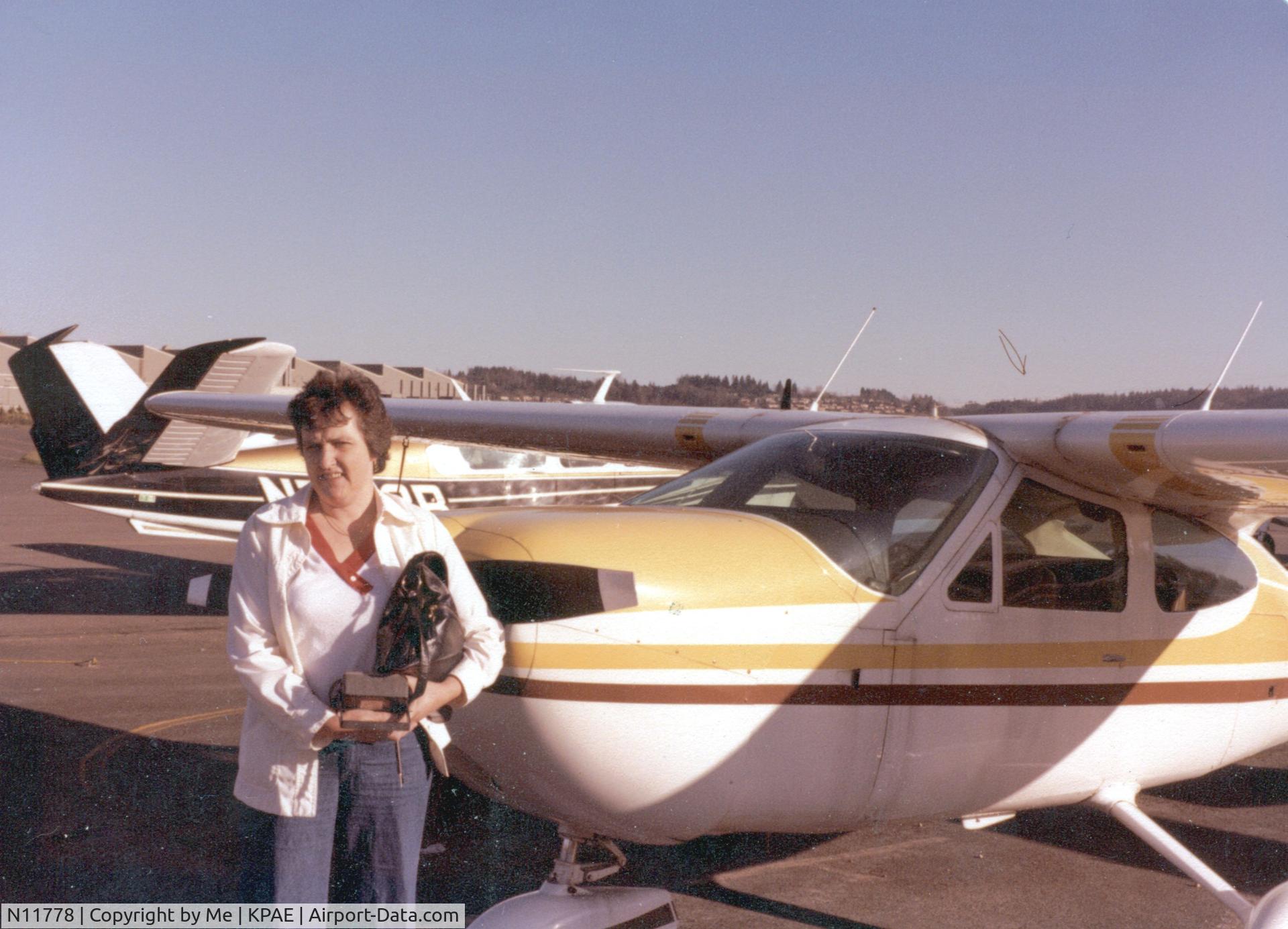 N11778, 1975 Cessna 177B Cardinal C/N 17702367, I owned It back in the 80's.  Bought it from Spanaway Apt. S44 Rodger was my instructor pilot at S44.  Sold It at KTIW late 80's  Oh that's my Sister in the Pix.