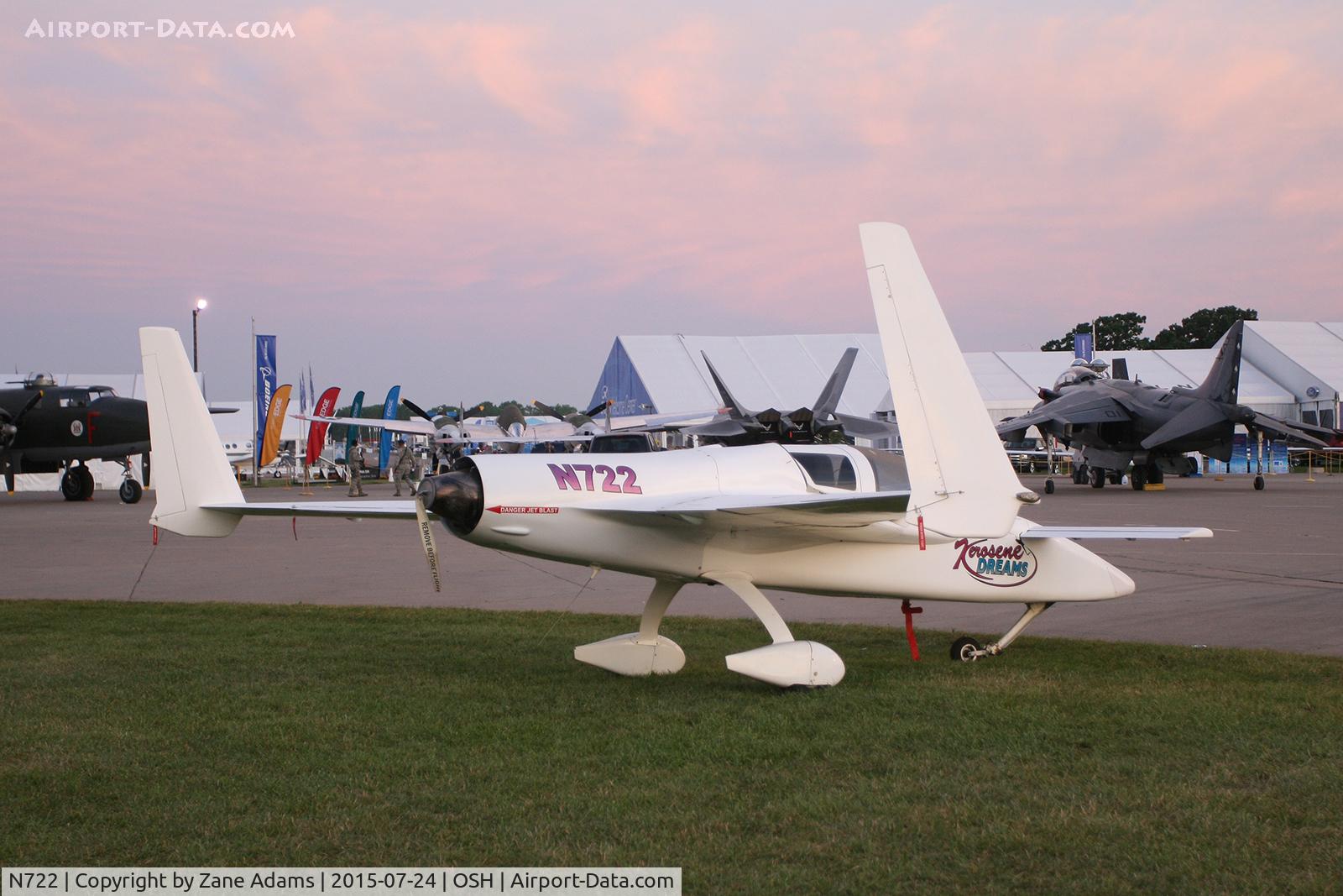 N722, 2001 Co-Z Cozy C/N 400, 2015 EAA AirVenture - Oshkosh, Wisconsin.