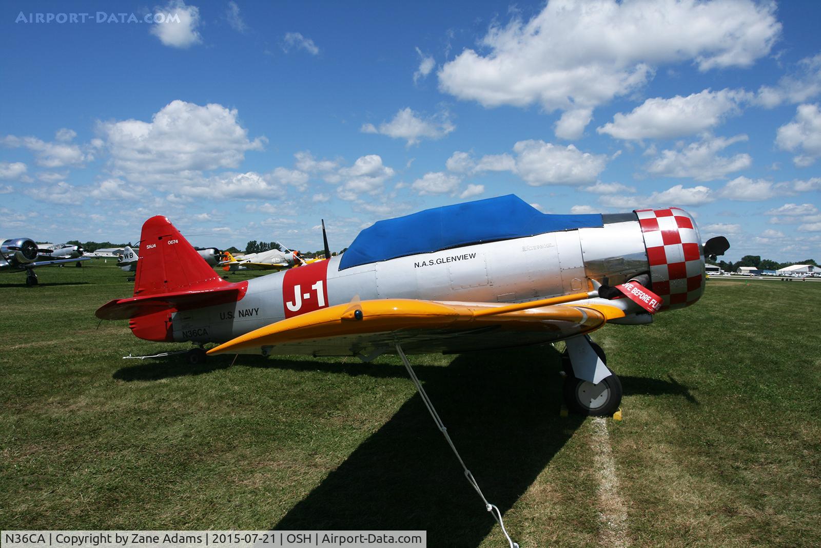N36CA, North American AT-6D Texan C/N 88-10677, 2015 EAA AirVenture - Oshkosh, Wisconsin.