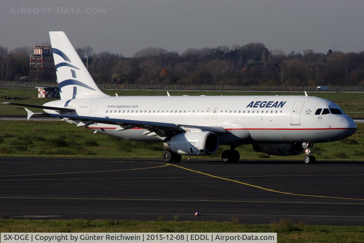 SX-DGE, 2009 Airbus A320-232 C/N 3990, On its way to rwy 23L
