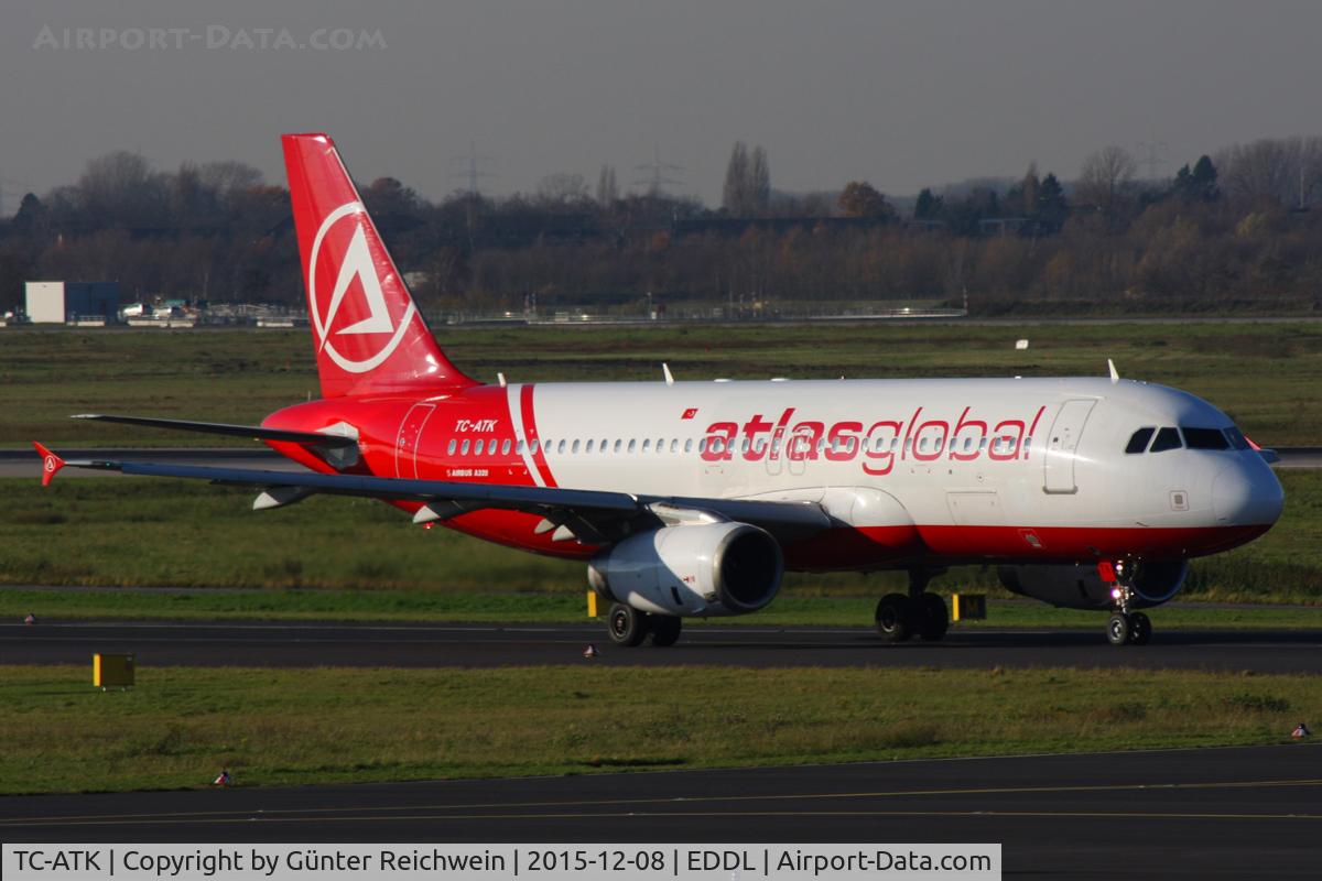 TC-ATK, 2006 Airbus A320-232 C/N 2747, Departing