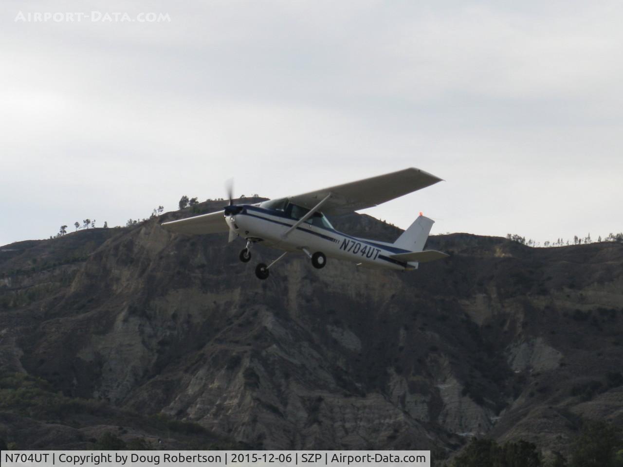 N704UT, 1976 Cessna 150M C/N 15078891, 1976 Cessna 150M, Continental O-200 100 Hp, takeoff climb Rwy 04 for pattern work