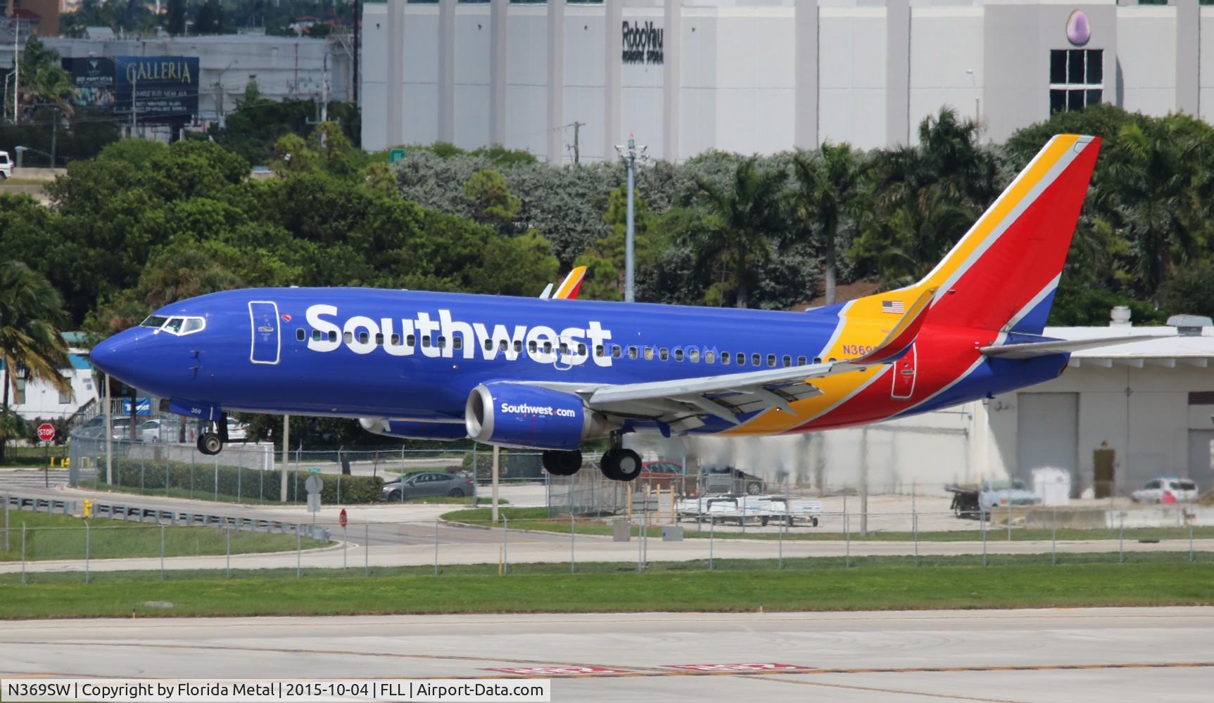 N369SW, 1993 Boeing 737-3H4 C/N 26580, Southwest