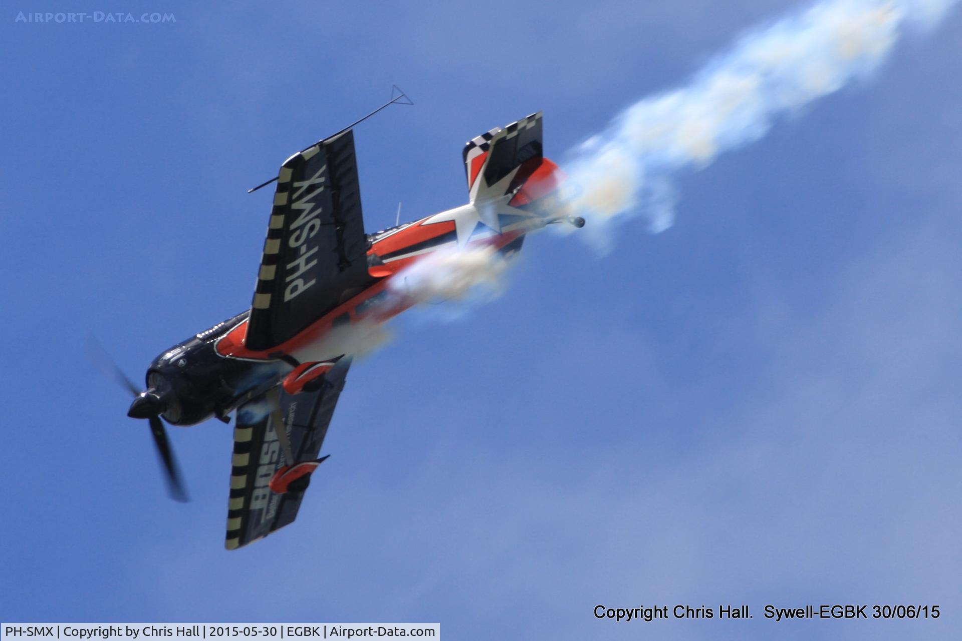 PH-SMX, 1990 Sukhoi Su-26MX C/N 5105, at Aeroexpo 2015