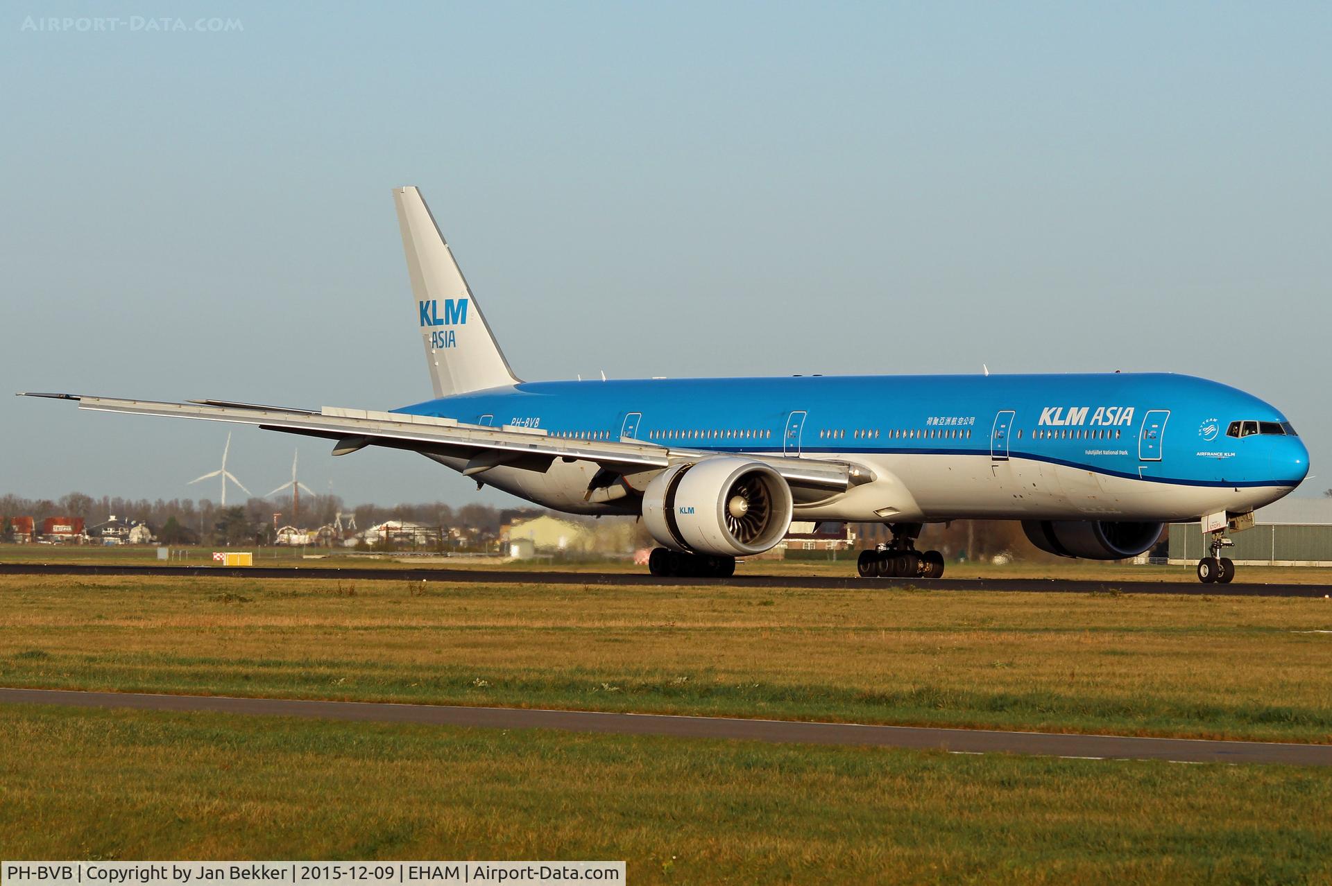 PH-BVB, 2008 Boeing 777-306/ER C/N 36145, Schiphol, Polderbaan