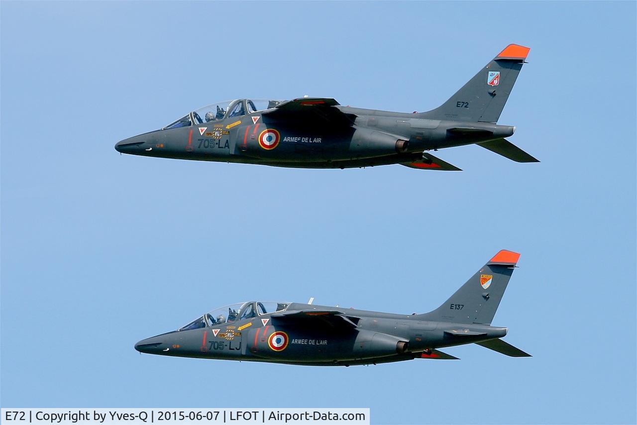E72, Dassault-Dornier Alpha Jet E C/N E72, Dassault-Dornier Alpha Jet E (705-LA), Take off rwy 02, Tours Air Base 705 (LFOT-TUF) Open day 2015