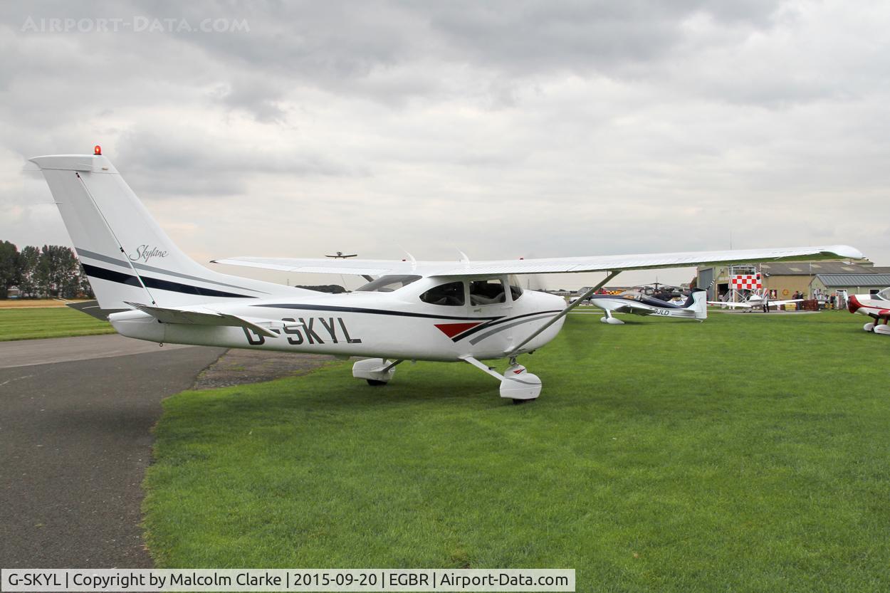 G-SKYL, 1998 Cessna 182S Skylane C/N 18280176, Cessna 182S Skylane at The Real Aeroplane Club's Helicopter Fly-In, Breighton Airfield, September 20th 2015.