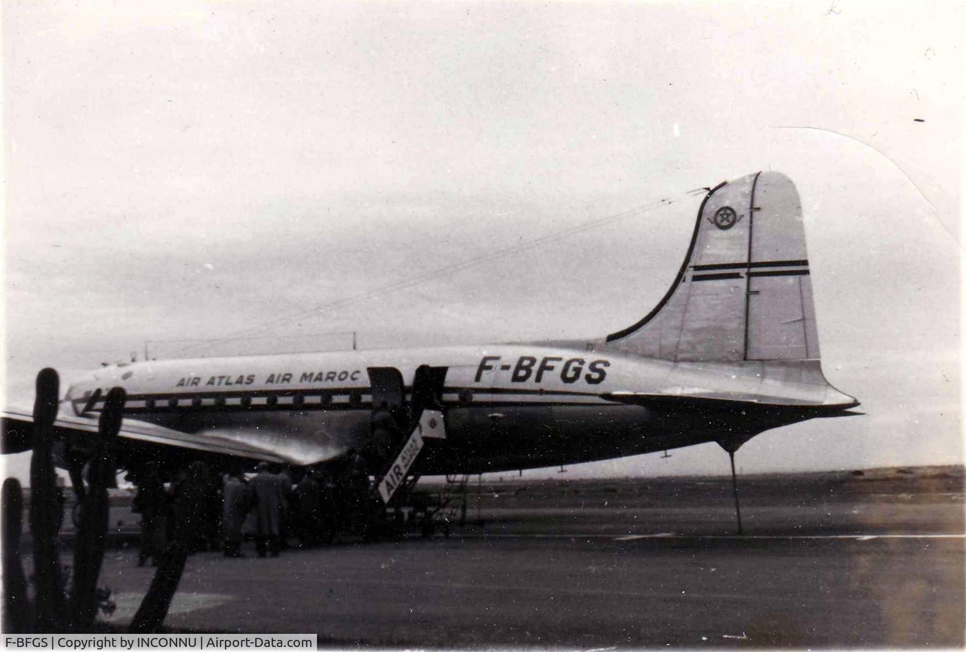 F-BFGS, 1944 Douglas DC-4 Skymaster C/N 10393, Probablement au Maroc, endroit exact inconnu