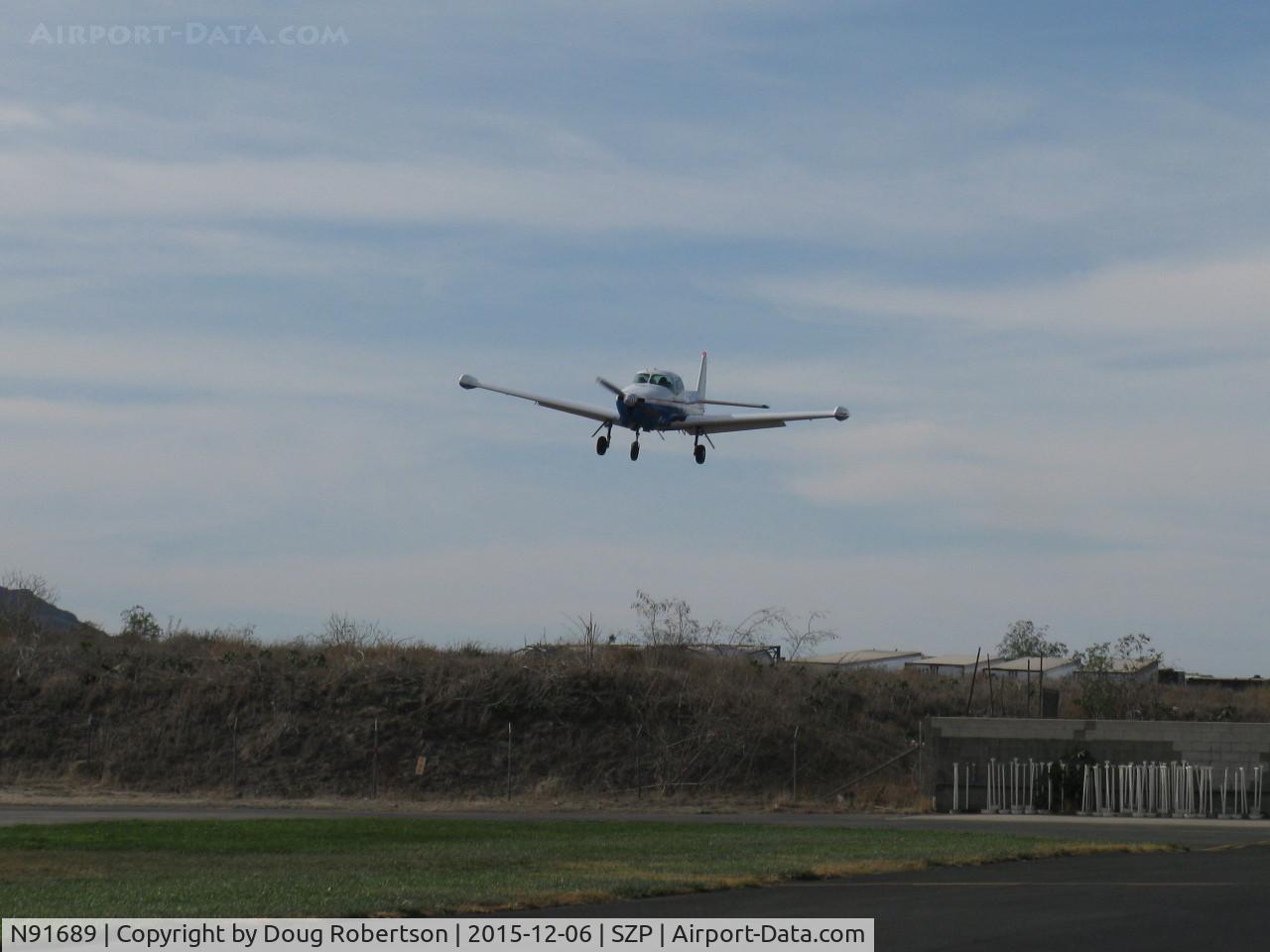 N91689, 1946 North American Navion (NA-145) C/N NAV-4-431, 1946 North American NAVION, C9ontinental E-225 Upgrade, on final Rwy 04, Young Eagles flight