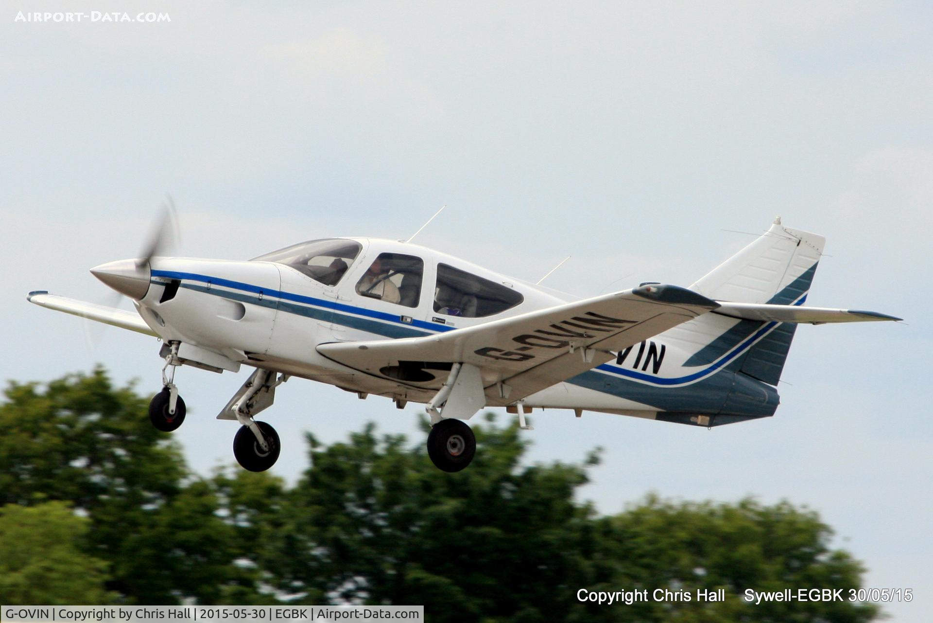 G-OVIN, 1976 Rockwell International 112TC Commander Commander C/N 13090, at Aeroexpo 2015
