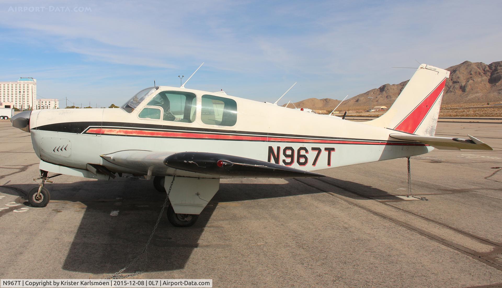 N967T, 1960 Beech 35-33 Debonair C/N CD-171, Old beauty!