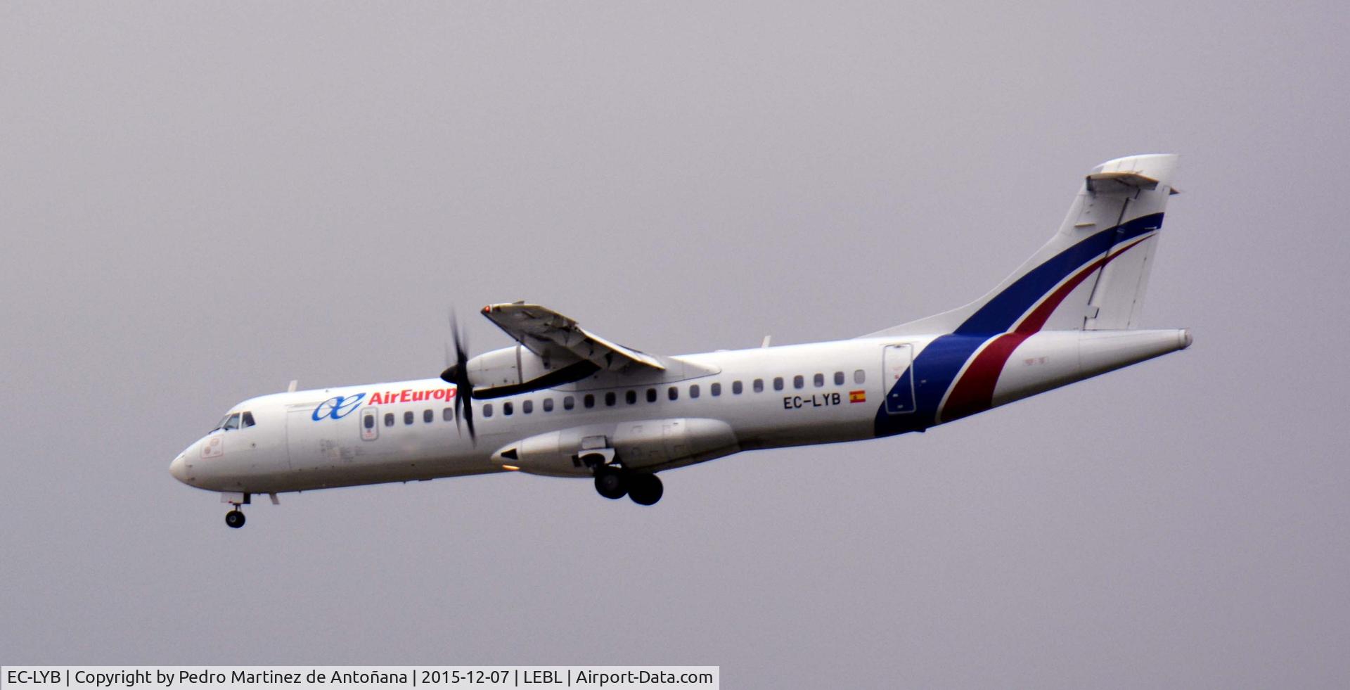 EC-LYB, 1998 ATR 72-212A C/N 550, El Prat -  Barcelona -  España  /
Operando para Air Europa
