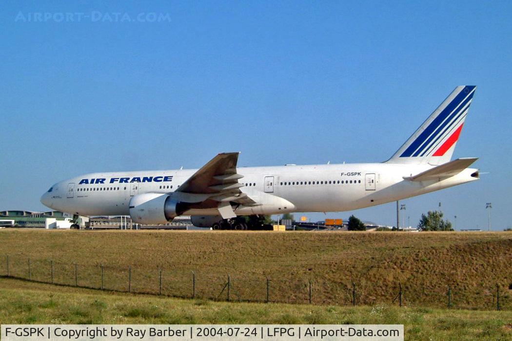F-GSPK, 2000 Boeing 777-228/ER C/N 29010, Boeing 777-228ER [29010] (Air France) Paris-Charles De Gaulle~F 24/07/2004