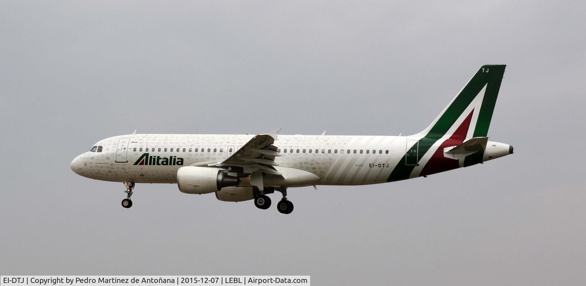 EI-DTJ, 2009 Airbus A320-216 C/N 3978, El Prat -  Barcelona  -  España