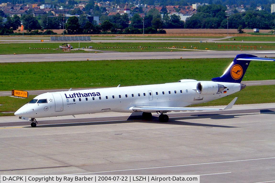 D-ACPK, 2002 Canadair CRJ-701ER (CL-600-2C10) Regional Jet C/N 10063, Canadair CRJ-700 [10063] (Lufthansa Regional) Zurich~HB 22/07/2004
