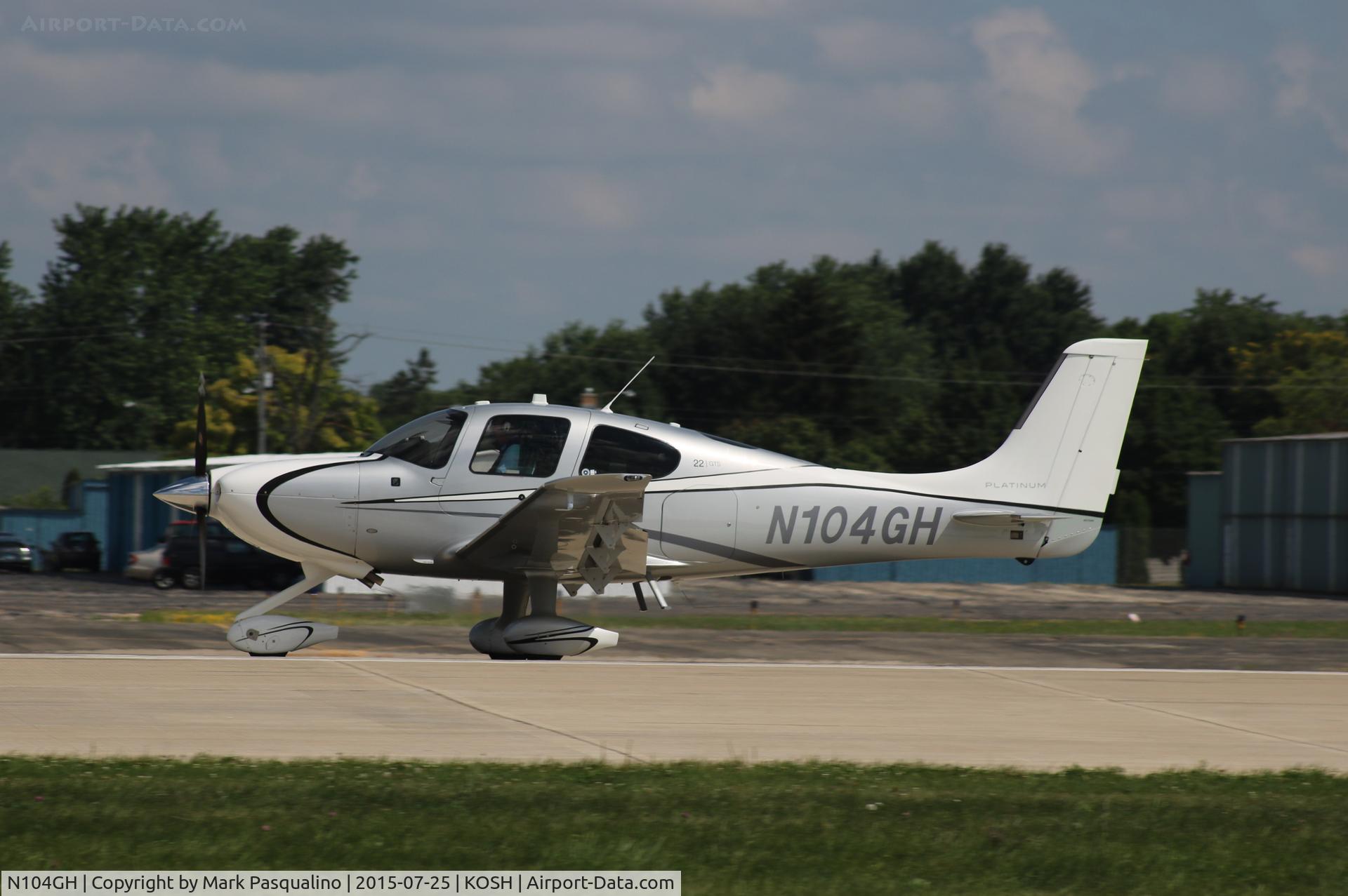 N104GH, 2014 Cirrus SR22 C/N 4087, Cirrus SR22