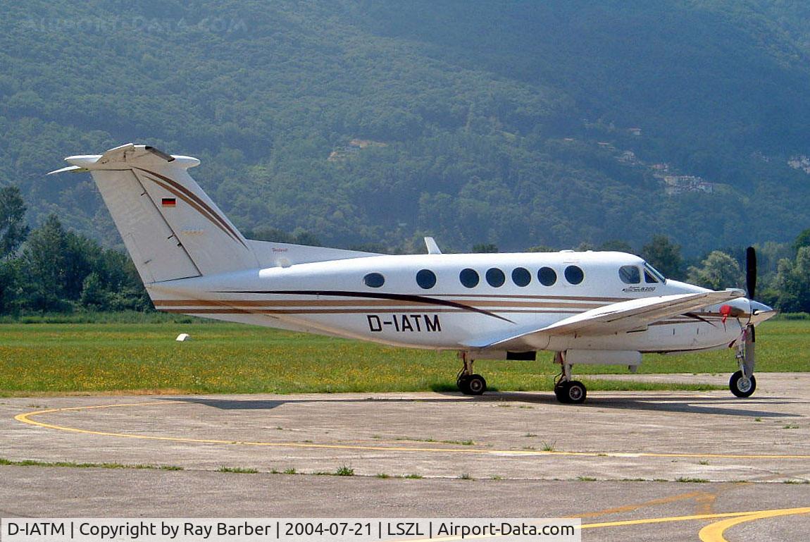 D-IATM, 1998 Beech 200 Super King Air C/N BB-1595, Beech B200 Super King Air [BB-1595] Locarno~HB 21/07/2004