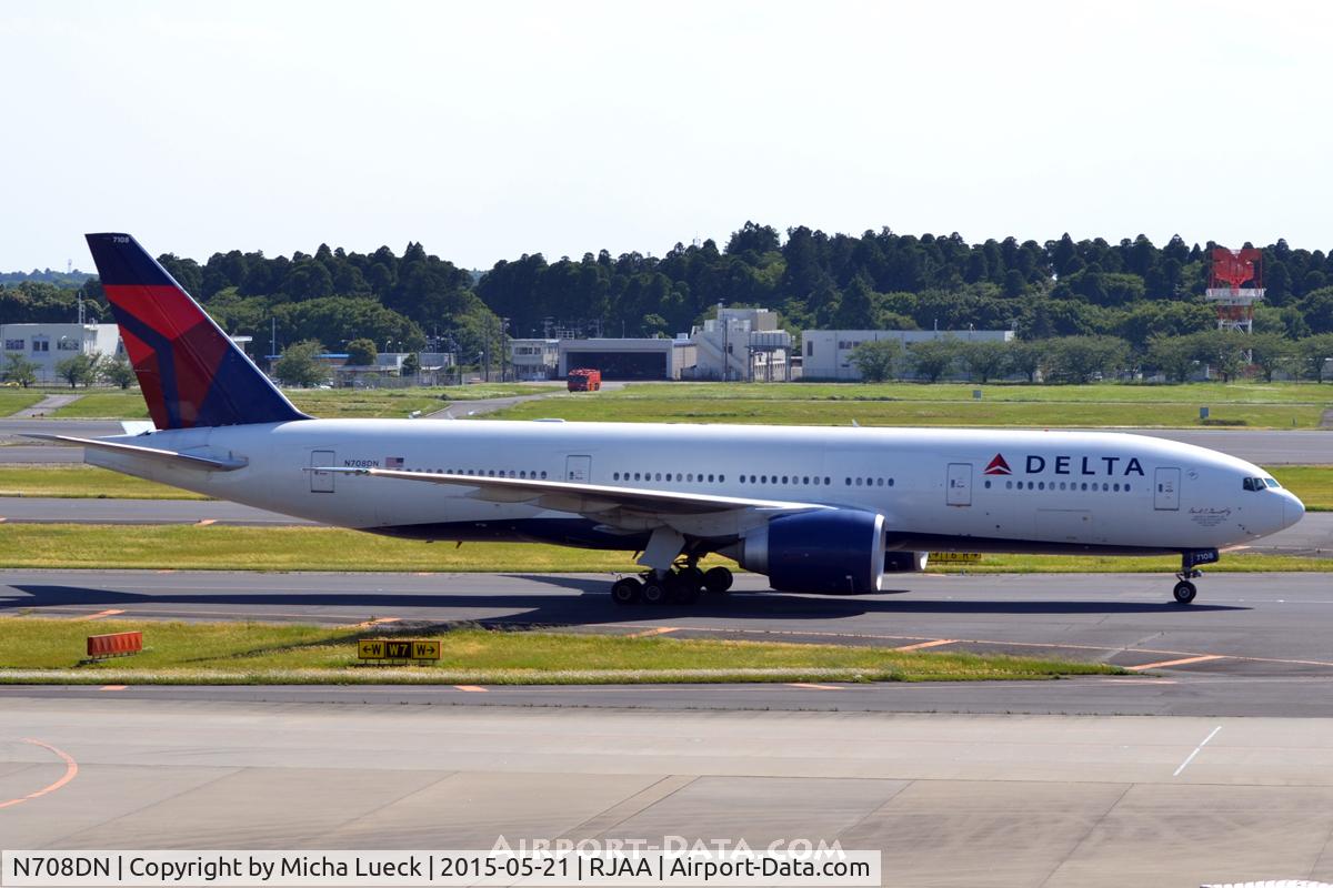 N708DN, 2009 Boeing 777-232/LR C/N 39254, At Narita