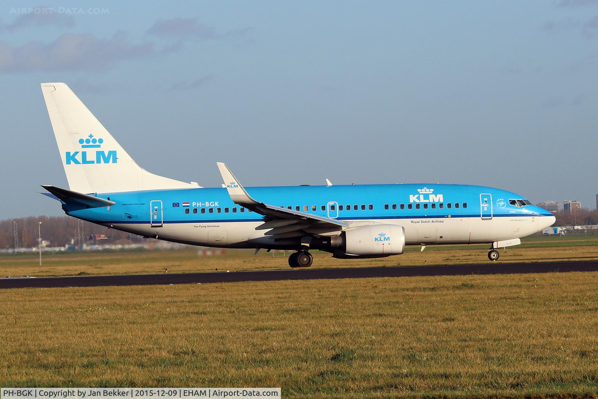 PH-BGK, 2010 Boeing 737-7K2 C/N 38054, Schiphol, Polderbaan, Just after landing.