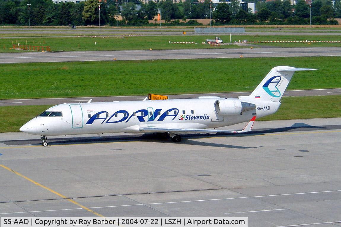 S5-AAD, 1997 Canadair CRJ-200LR (CL-600-2B19) C/N 7166, Canadair CRJ-200LR [7166] (Adria Airways) Zurich~HB 22/07/2004
