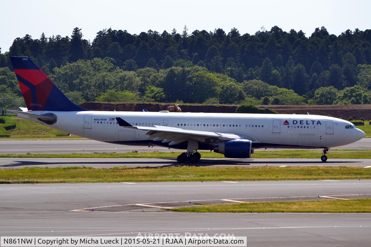 N861NW, 2006 Airbus A330-223 C/N 0796, At Narita