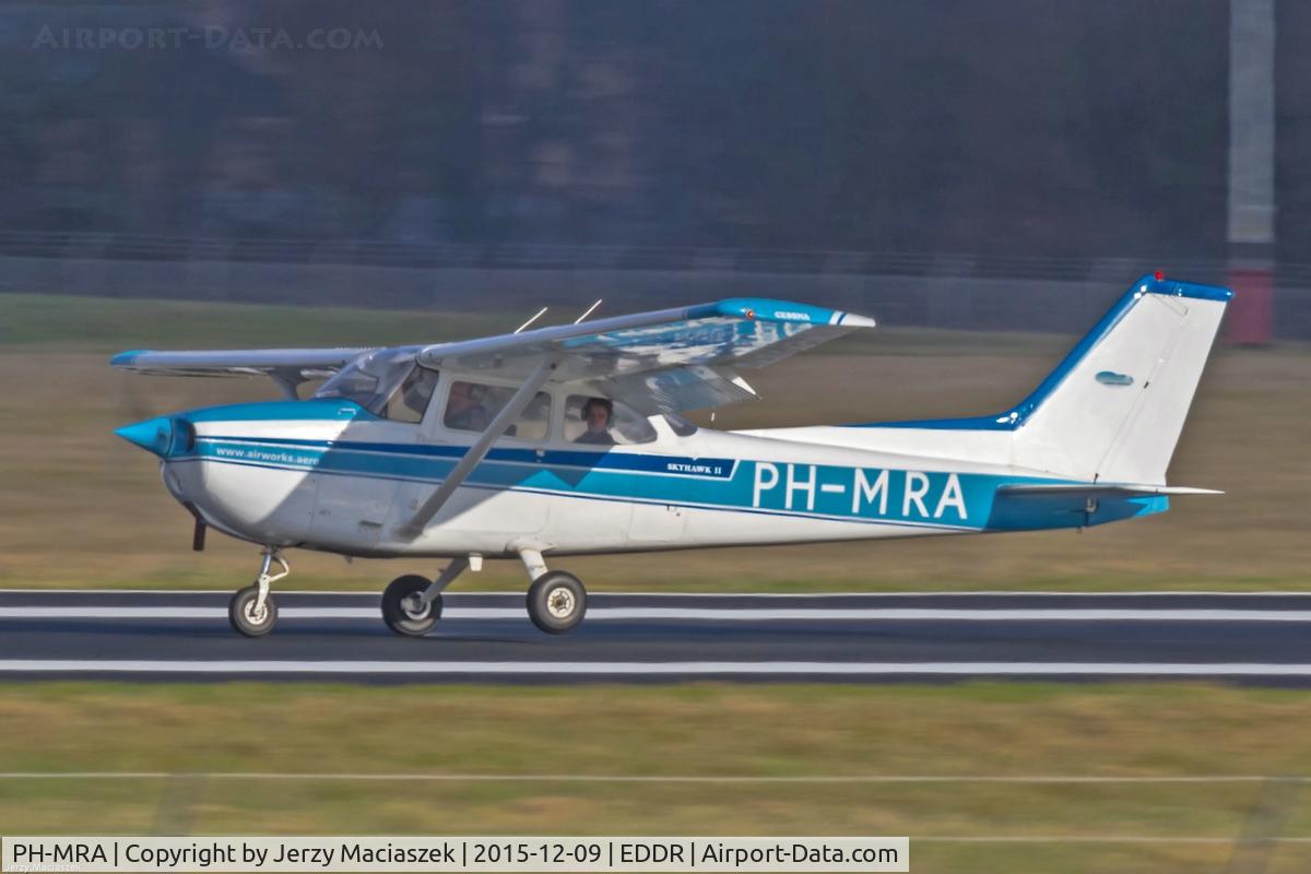 PH-MRA, Cessna 172M Skyhawk II C/N 17266964, Cessna 172M,