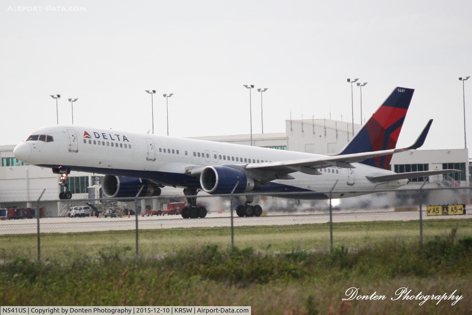 N541US, 1996 Boeing 757-251 C/N 26488, Delta Flight 801 (N541US) departs Southwest Florida International Airport enroute to Hartsfield-Jackson Atlanta International Airport