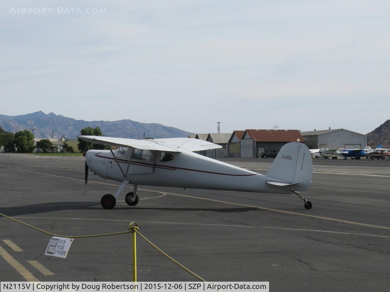 N2115V, 1948 Cessna 120 C/N 14340, 1948 Cessna 120. Continental C85 85 Hp, taxi to fuel dock