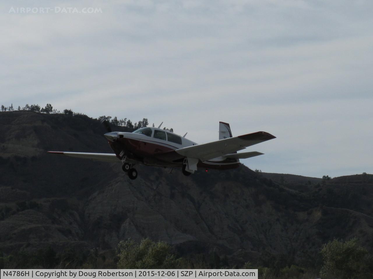 N4786H, 1979 Mooney M20J 201 C/N 24-0876, 1979 Mooney M20J 201, Lycoming IO-360 A&C 200 Hp, takeoff climb Rwy 04
