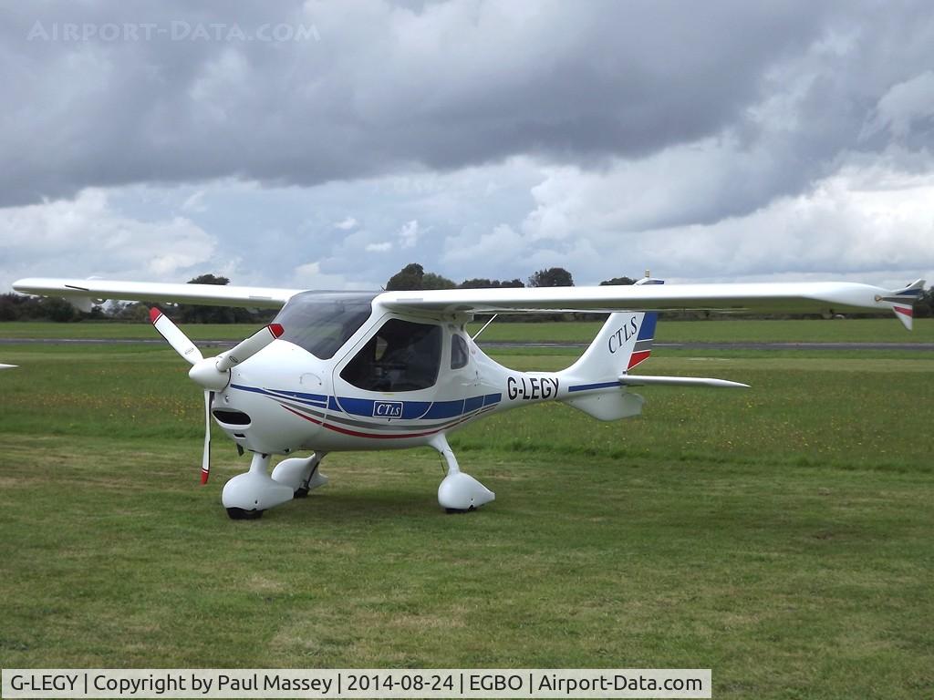 G-LEGY, 2008 Flight Design CTLS C/N F-08-09-13, Visitor to the Wings & Wheels Fly-In.
