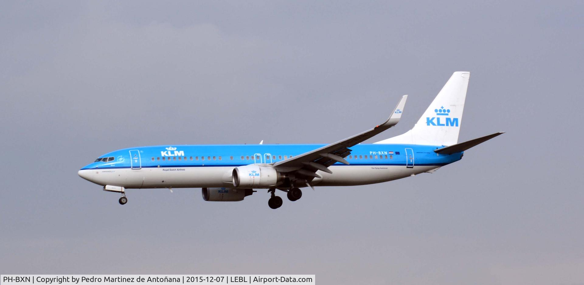 PH-BXN, 2000 Boeing 737-8K2 C/N 30356, El Prat -  Barcelona  -  España
