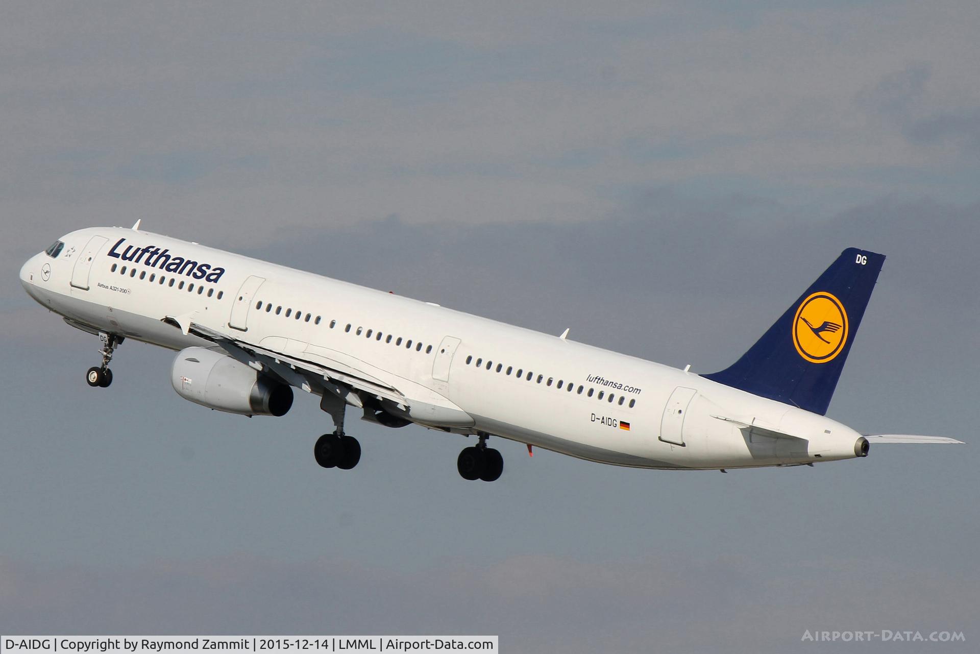D-AIDG, 2011 Airbus A321-231 C/N 4672, A321 D-AIDG Lufthansa