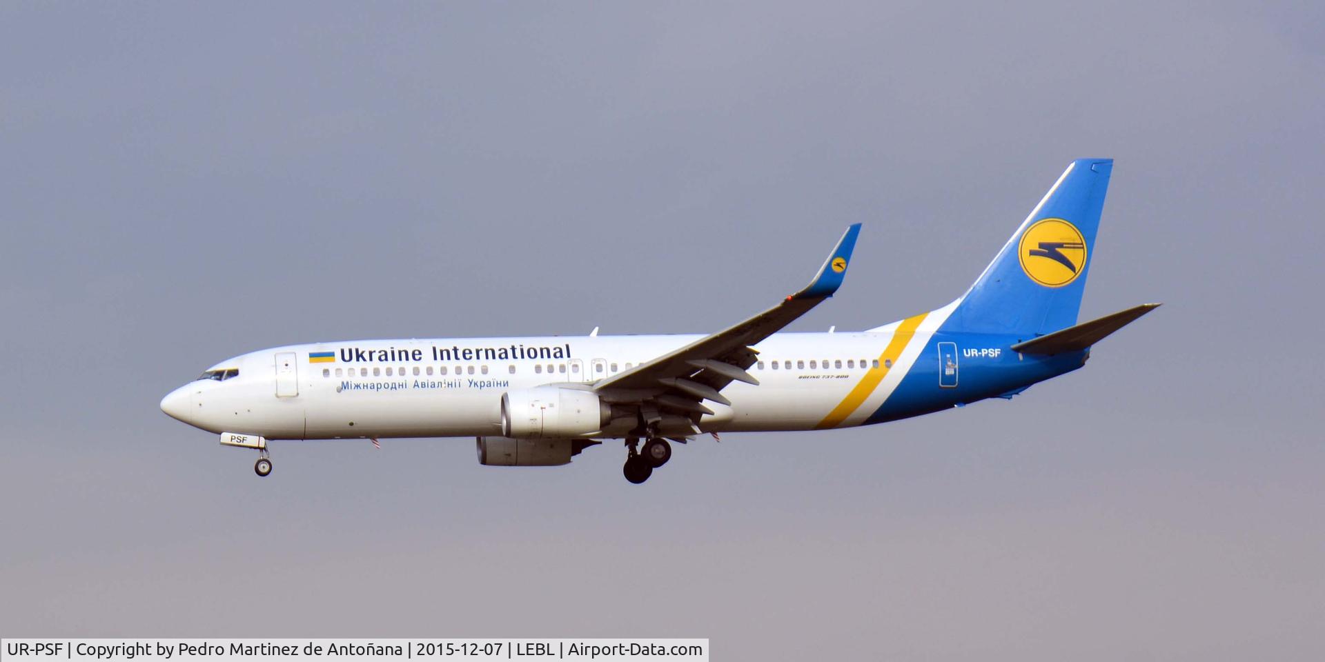 UR-PSF, 2012 Boeing 737-84R C/N 38120, El Prat -  Barcelona  -  España