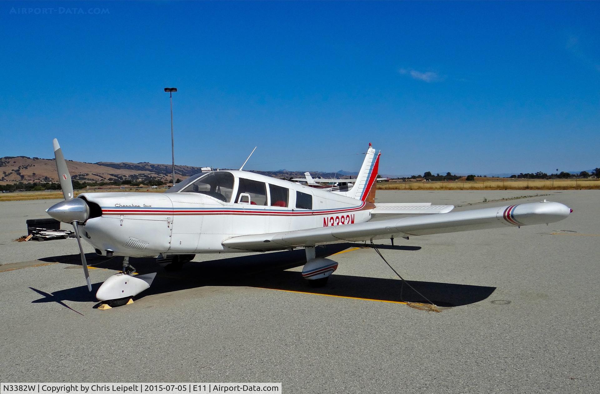 N3382W, 1965 Piper PA-32-260 Cherokee Six Cherokee Six C/N 32-237, Locally-based 1965 Piper PA-32-260 parked at the south tie downs at South County Airport, San Martin, CA.