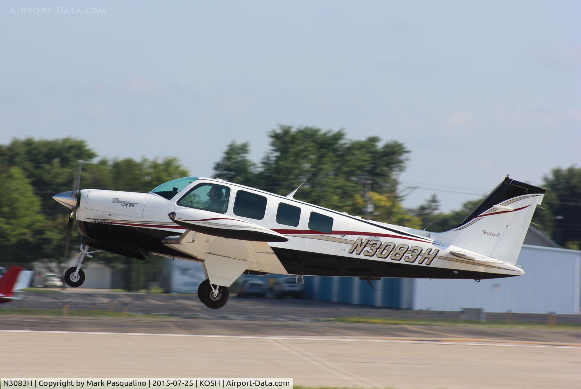N3083H, 1988 Beech A36 Bonanza 36 C/N E-2425, Beech A36