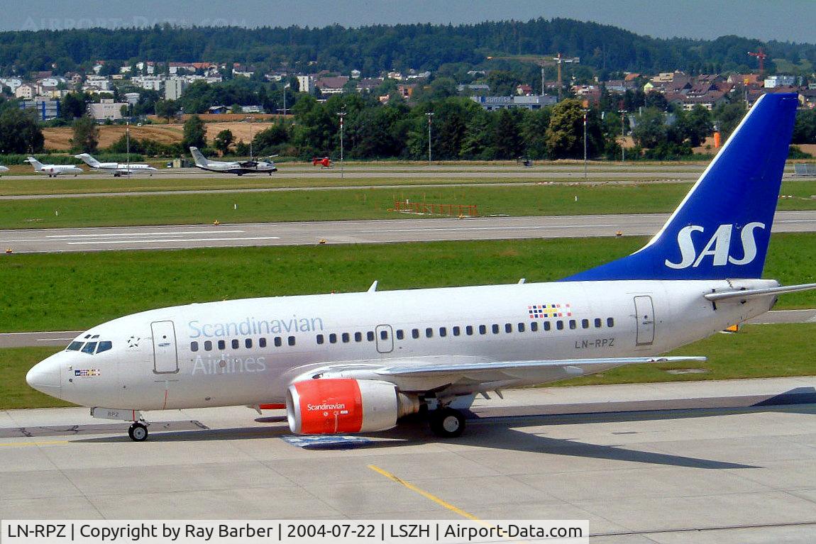 LN-RPZ, 1998 Boeing 737-683 C/N 28293, Boeing 737-683 [28293] (SAS Scandinavian Airlines) Zurich~HB 22/07/2004