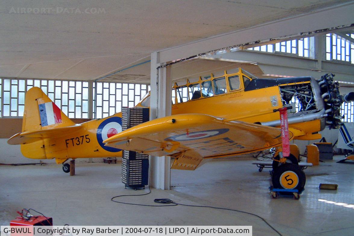 G-BWUL, 1943 Noorduyn AT-16 Harvard IIB C/N 14A-1415, Noorduyn AT-16 Harvard IIb [14A-1415] Brescia-Montichiari~I 18/07/2004