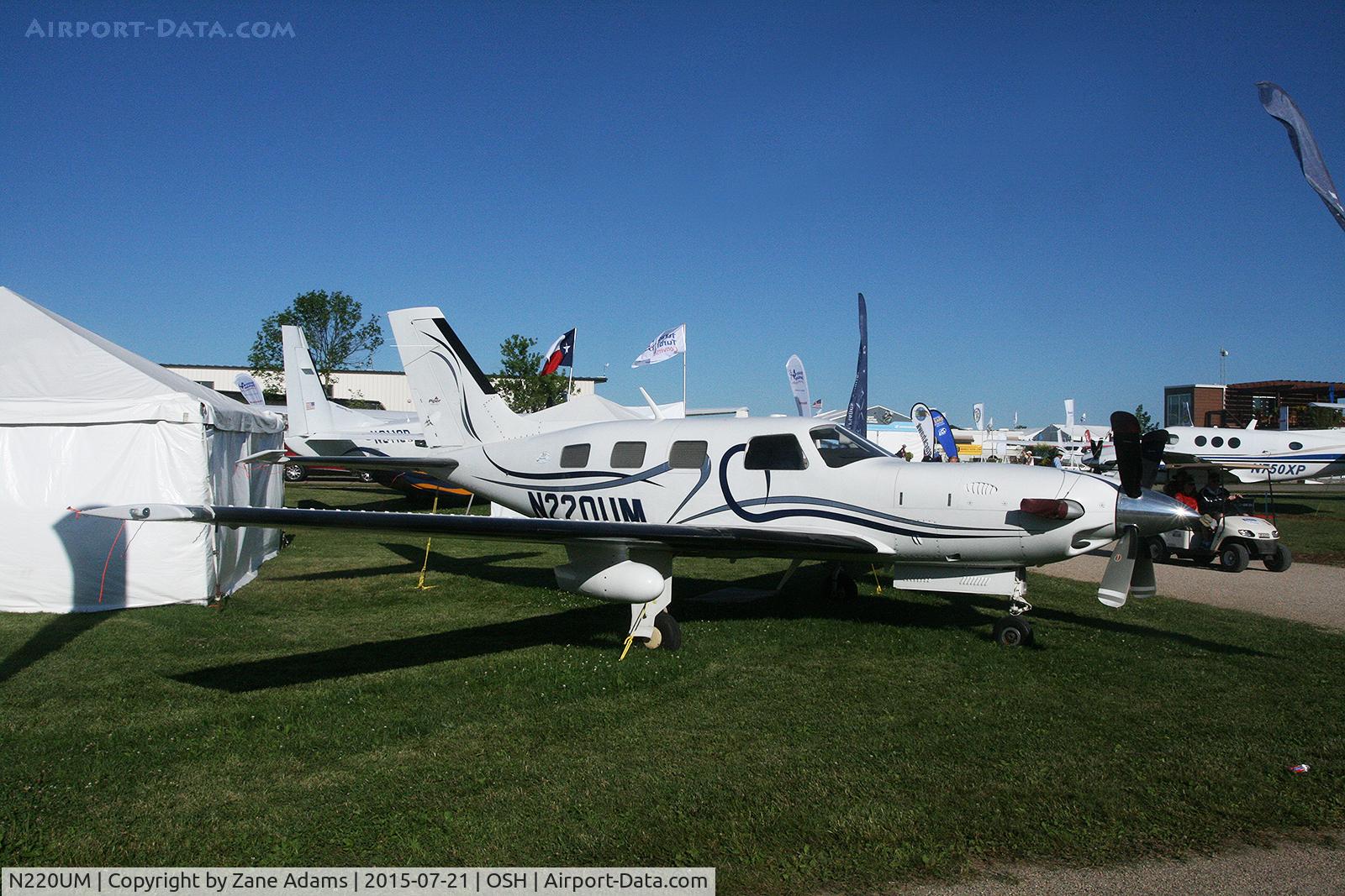 N220UM, 2004 Piper PA-46-500TP C/N 4697183, 2015 EAA AirVenture - Oshkosh, Wisconsin