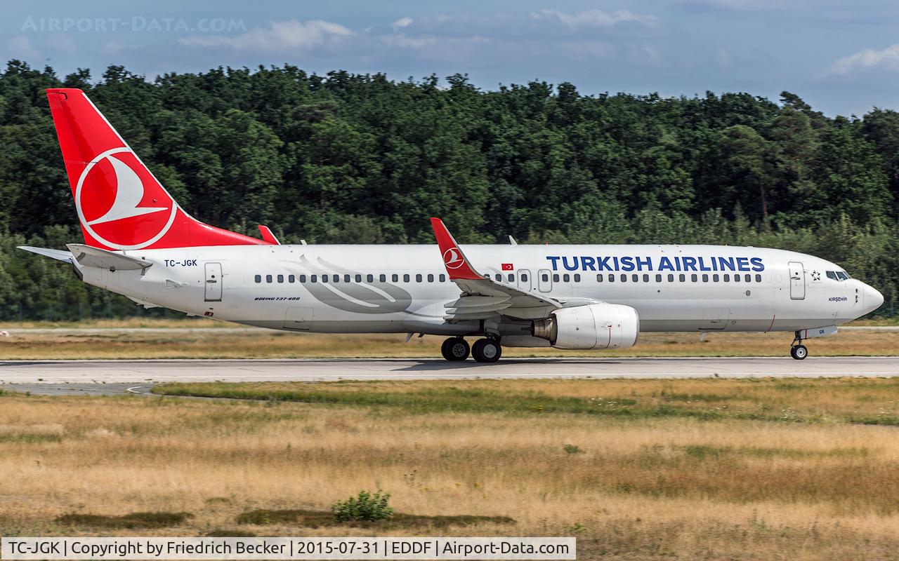 TC-JGK, 2006 Boeing 737-8F2 C/N 34409, departure via RW18W