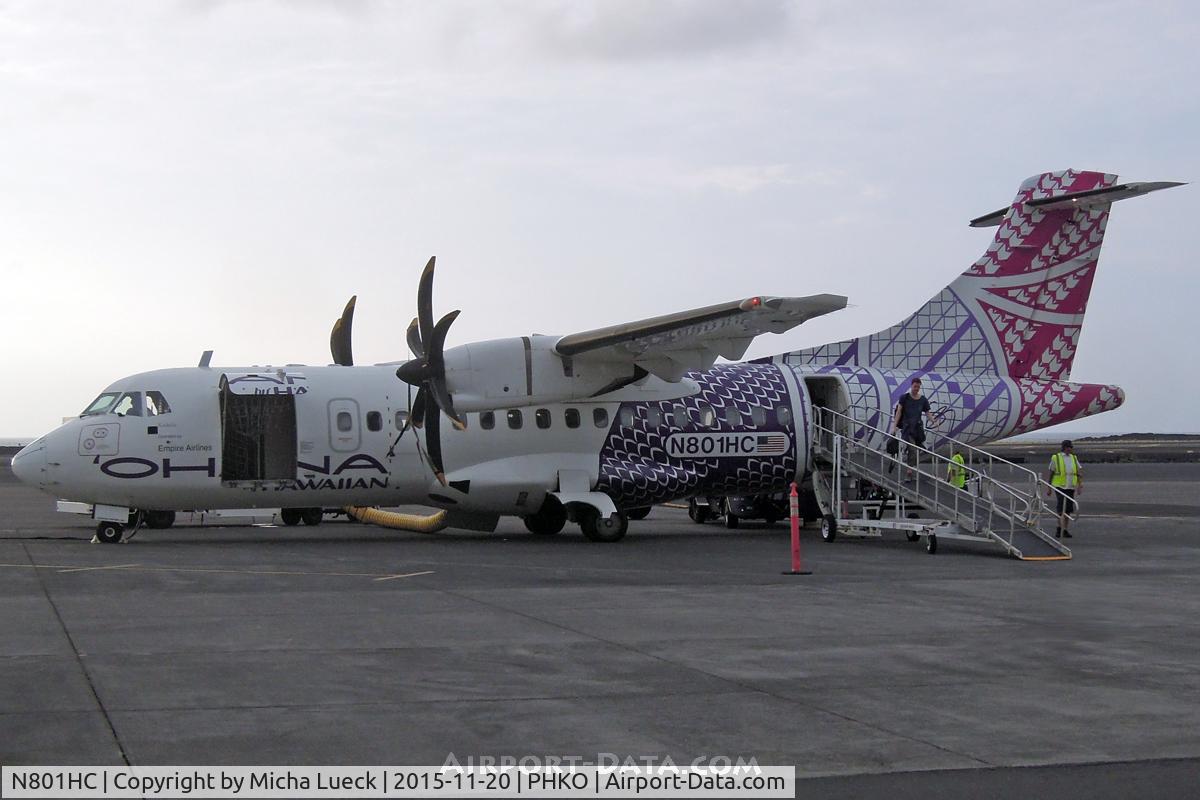 N801HC, 2004 ATR 42-500 C/N 629, At Kailua-Kona