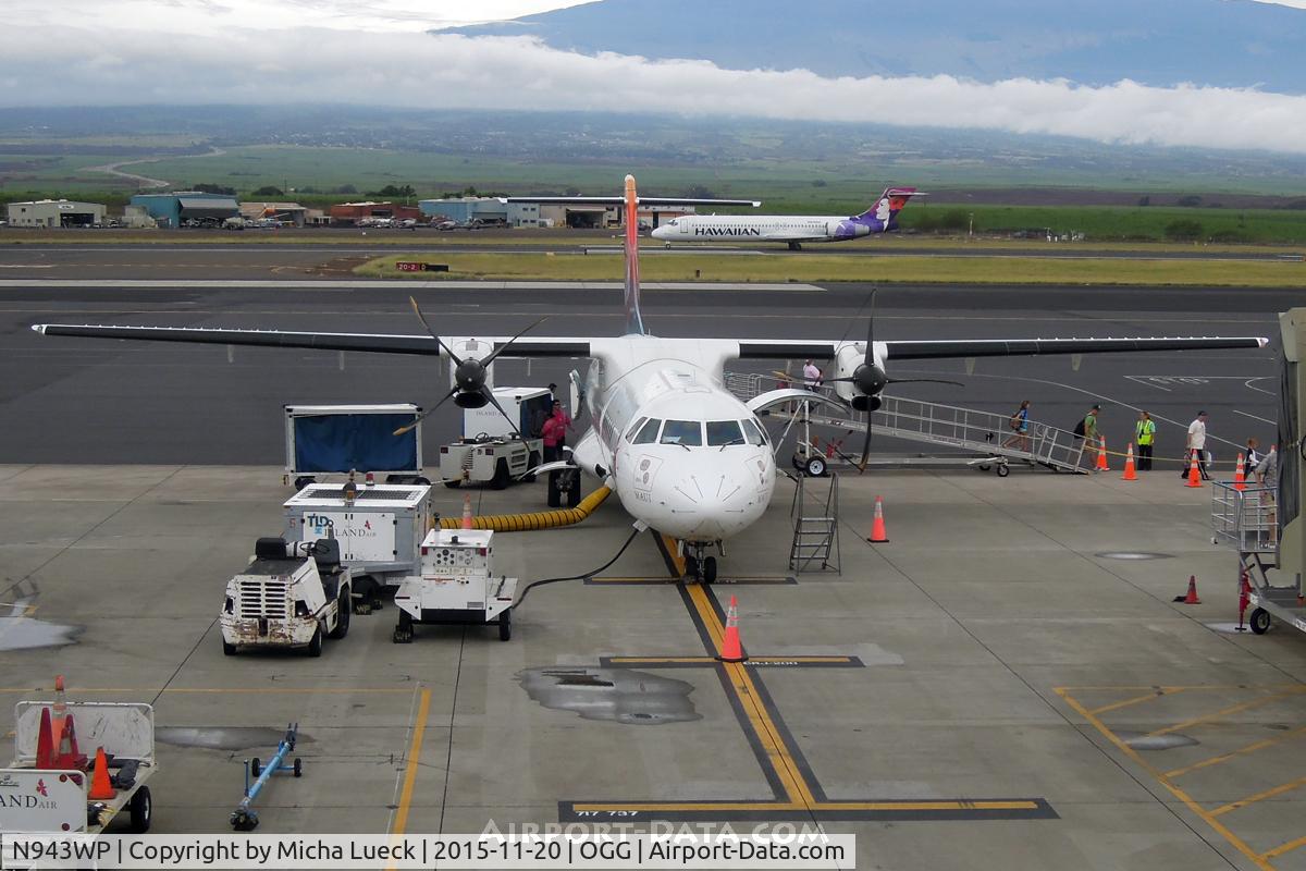 N943WP, Aerospatiale ATR 72-212 C/N 420, At Kahului