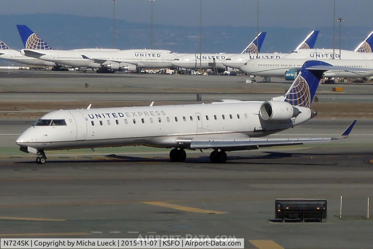 N724SK, 2004 Bombardier CRJ-700 (CL-600-2C10) Regional Jet C/N 10189, At San Francisco