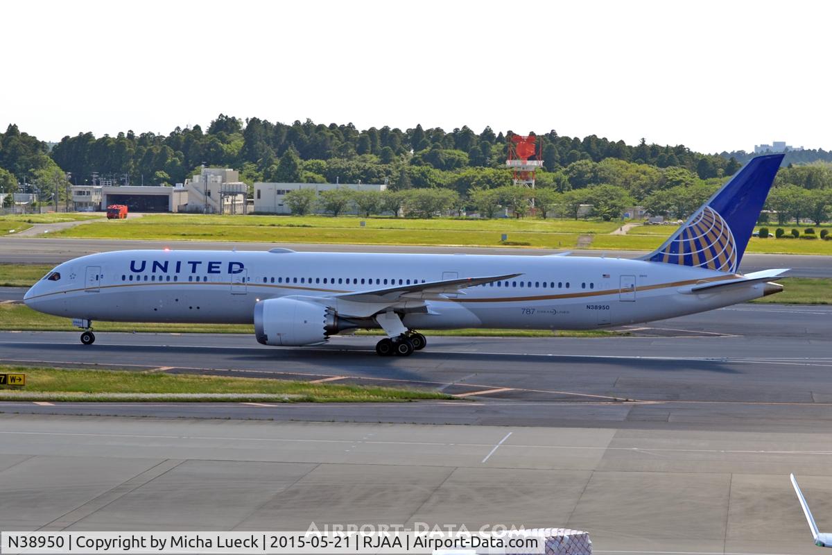 N38950, 2014 Boeing 787-9 Dreamliner Dreamliner C/N 36401, At Narita