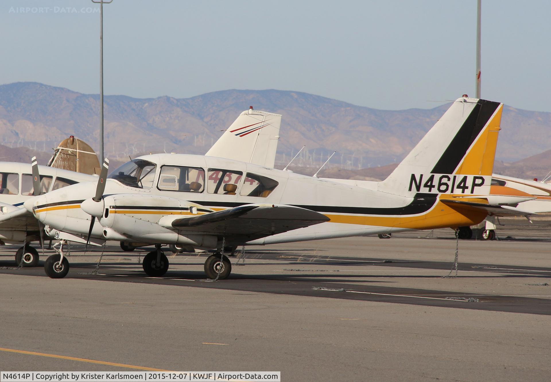 N4614P, 1960 Piper PA-23-250 C/N 27-126, Short nose Aztec.
