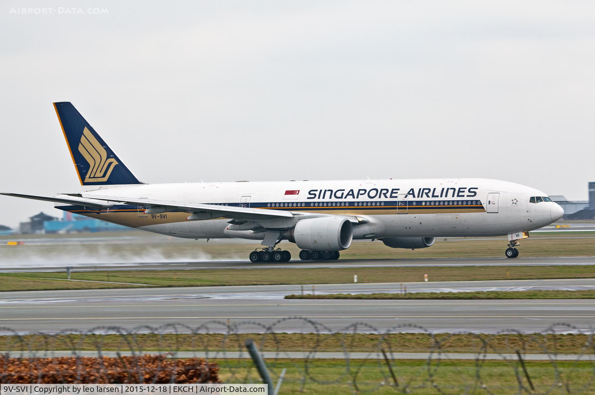 9V-SVI, 2002 Boeing 777-212/ER C/N 32316, Copenhagen 18.12.15